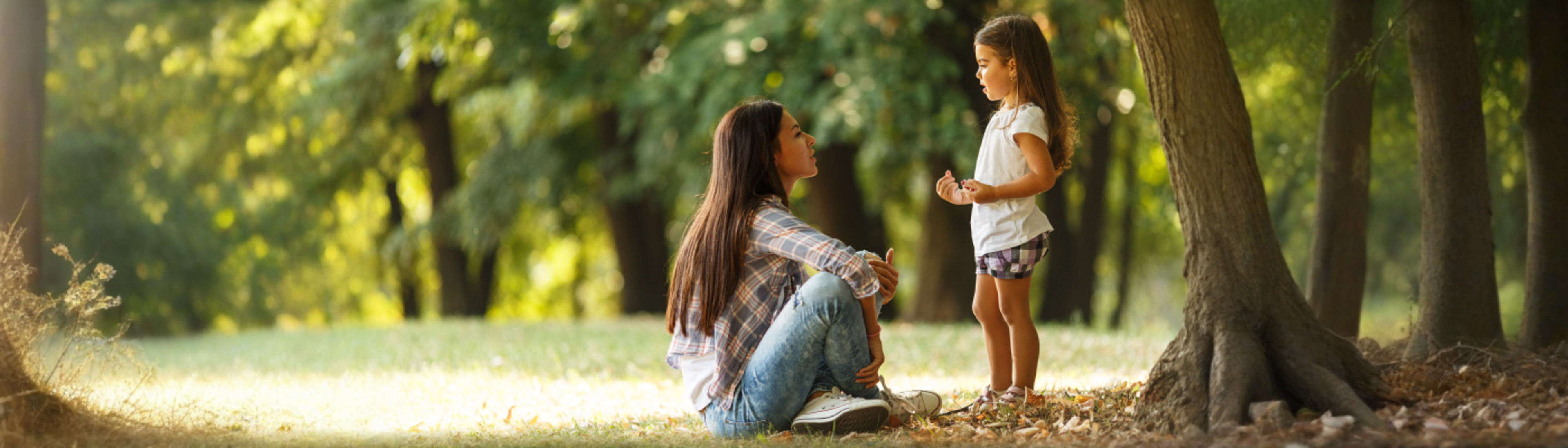 Mom and daughter having a discussion using boys town parenting advice from boys town parenting experts.